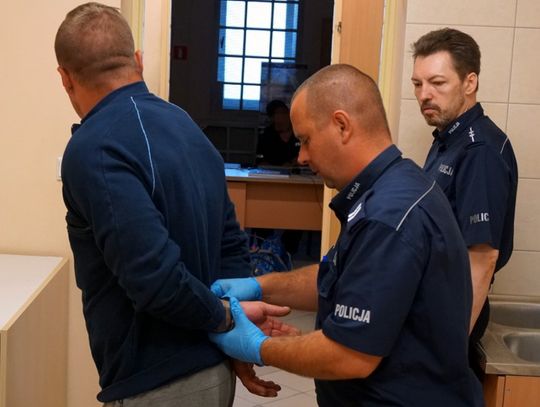 SEROCK/ KANIA NOWA. Strzelał do wędkarzy i zaatakował policjantów