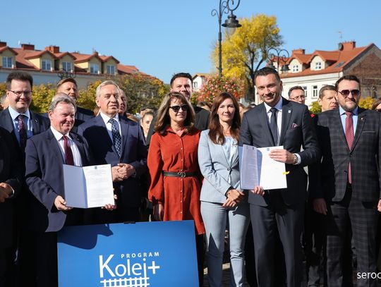 SEROCK. Kolej Plus: Z Przasnysza koleją do Warszawy przez Pułtusk i Serock