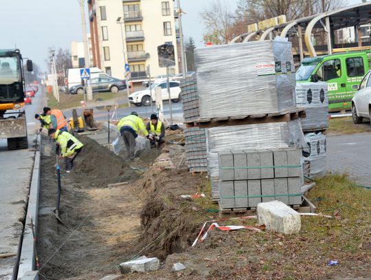 SEROCK/LEGIONOWO. Przystankowy lifting