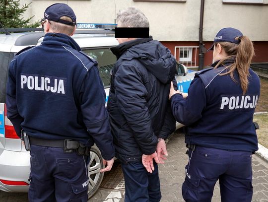 SEROCK. Miał 3 promile, po kolizji zaproponował łapówkę