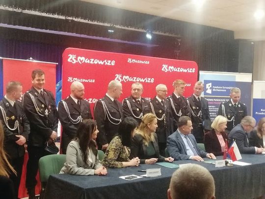 SEROCK/WIELISZEW. Unijne pieniądze na samochody dla Ochotniczych Straży Pożarnych w Serocku i Wieliszewie
