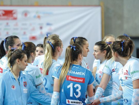 SIATKÓWKA. Siódma, ósma…