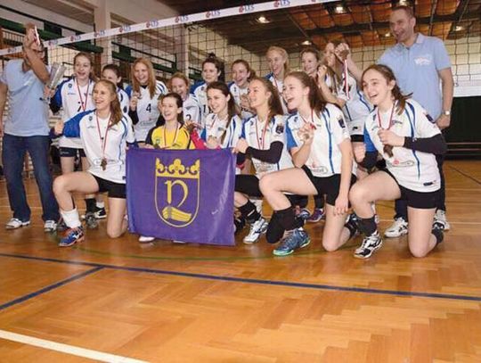 SIATKÓWKA. Sukces Dębiny, wtopa Legionovii