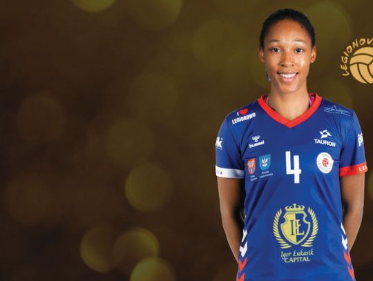 SPORT. Czas transferów: siatka, ręczna i noga