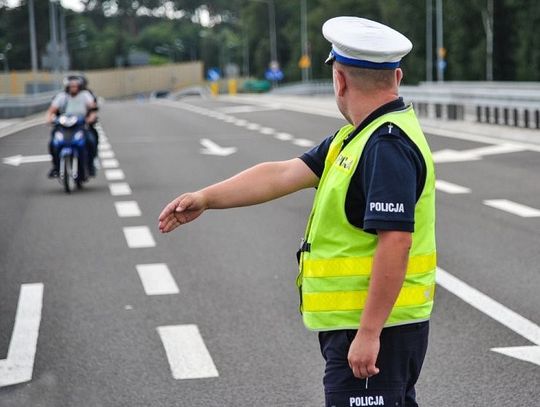 STANISŁAWOWO. Nie zatrzymał się do kontroli. Motocyklista zatrzymany z narkotykami