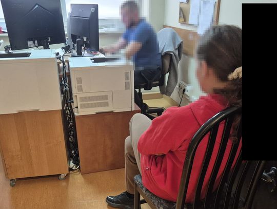 Szybciej niż po zakupy. Policjanci zatrzymali 19-latkę po siedmiu godzinach