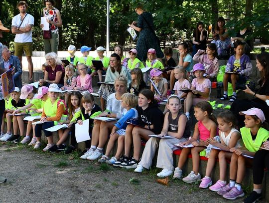 Wędrujące Czytanie z Tomaszem Samojlikem