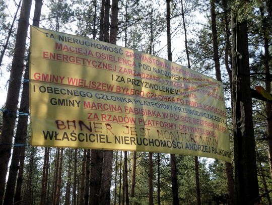 WIELISZEW. Banerami w wójta