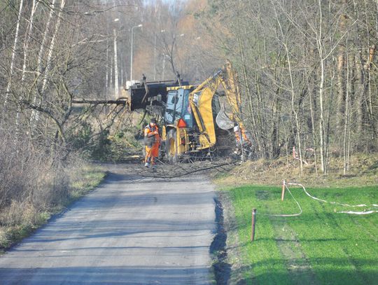 WIELISZEW. Gmina zabrała drogę?