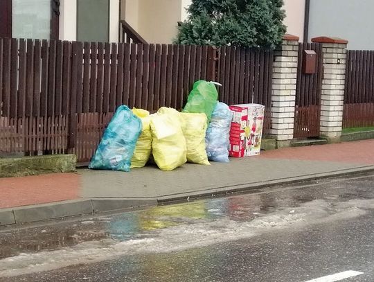 WIELISZEW/NIEPORĘT.  Radni interweniują u premiera ws. cen odpadów