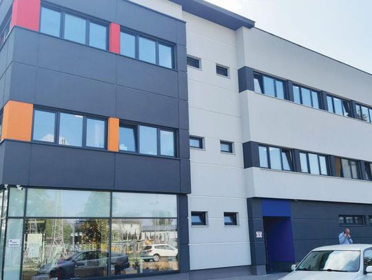 WIELISZEW. Nowa siedziba Rejonu Energetycznego Legionowo