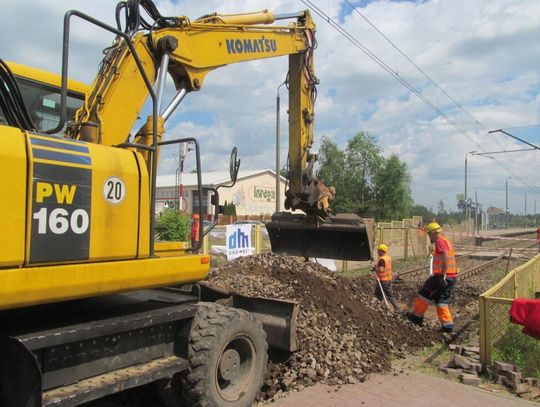 WIELISZEW. Zamknięty przejazd kolejowy w Michałowie- Reginowie