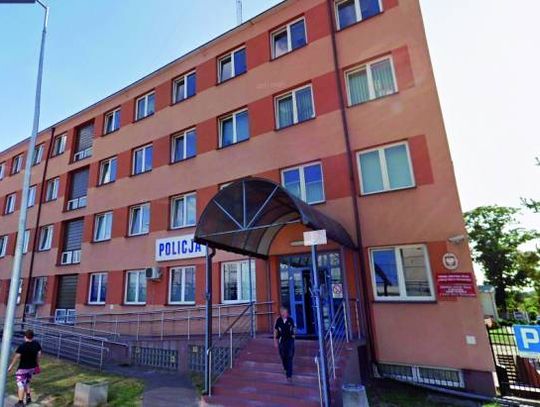 ZA MIEDZĄ. Dyrektor banku oszustką finansową