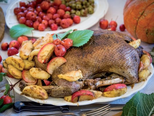 ZE SMAKIEM. Kaczka pieczona po polsku