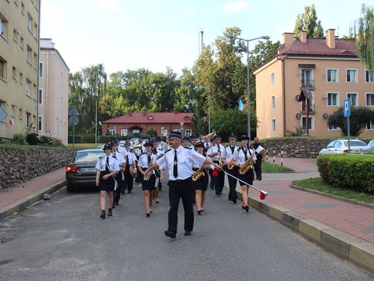 ZEGRZE. Obchody Święta Wojska Polskiego przez zegrzyńskich żołnierzy