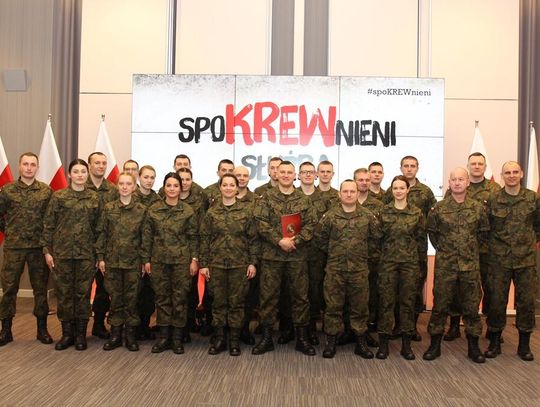 ZEGRZE. Żołnierze CSŁiI uczestniczyli w inauguracji akcji „SpoKREWnieni służbą”