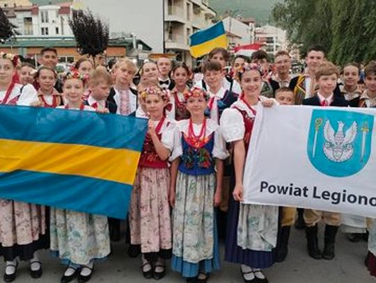 Zespół Tańca Ludowego “Promyki” na Międzynarodowym Festiwalu Folklorystycznym w Ohrid