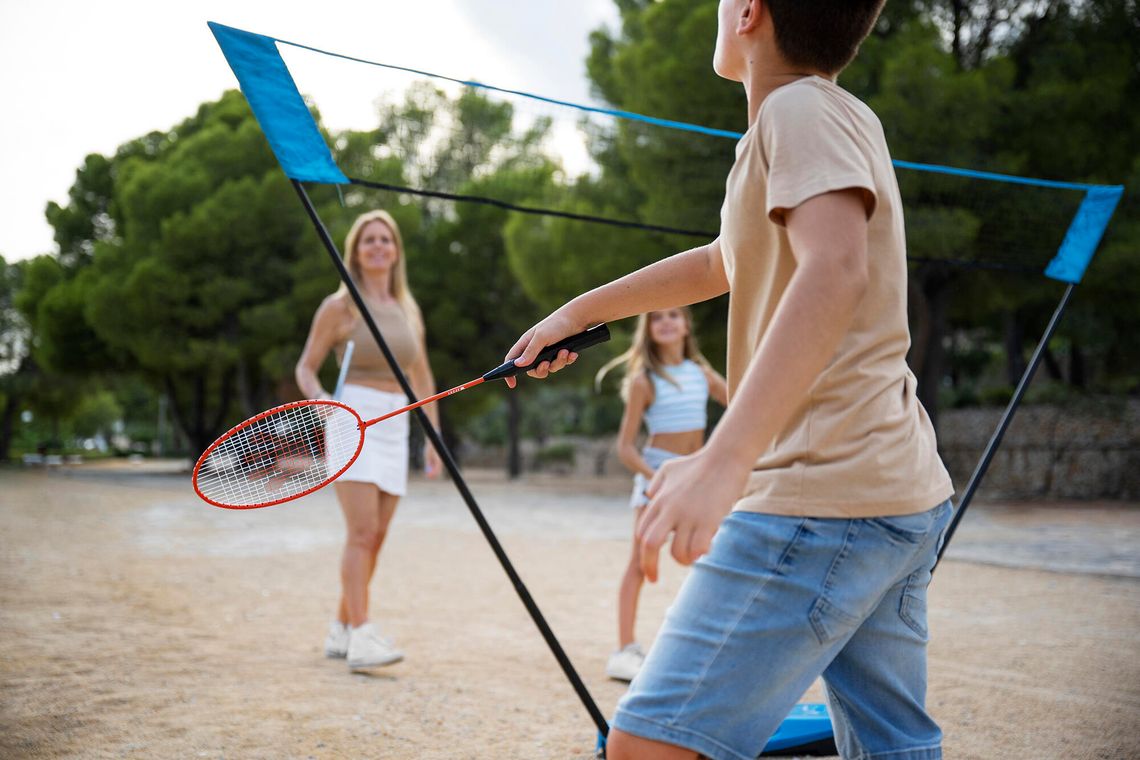 Airbadminton – jak przygotować rakiety do gry w plenerze? Airbadminton – jak przygotować rakiety do gry w plenerze?