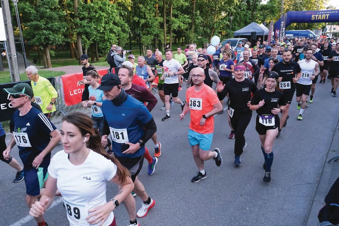 BIEGI. Gościnni gospodarze. 14. edycja Legionowskiej Dychy [GALERIA]