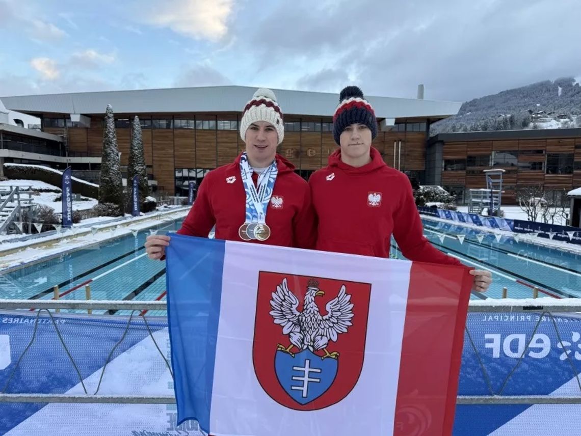 Bracia Perlowie z UKS Delfin Legionowo na Mistrzostwach Francji