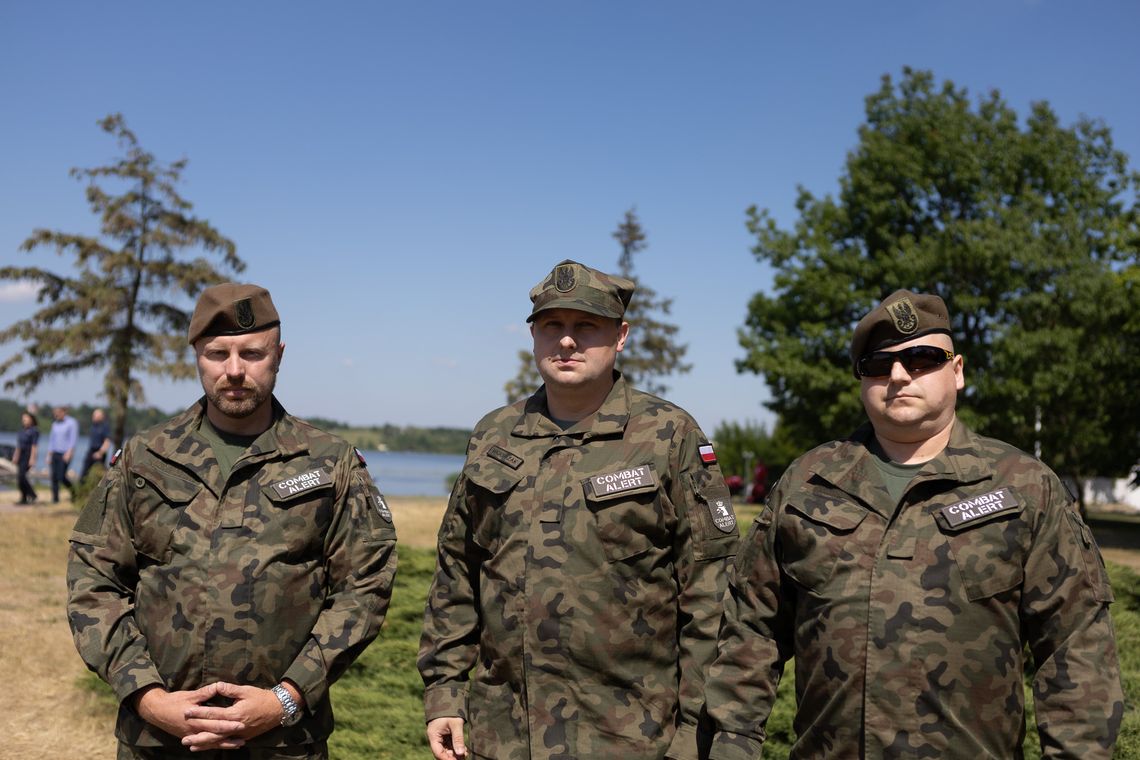 Ćwiczenia służb ratunkowych na Zalewie Zegrzyńskim
