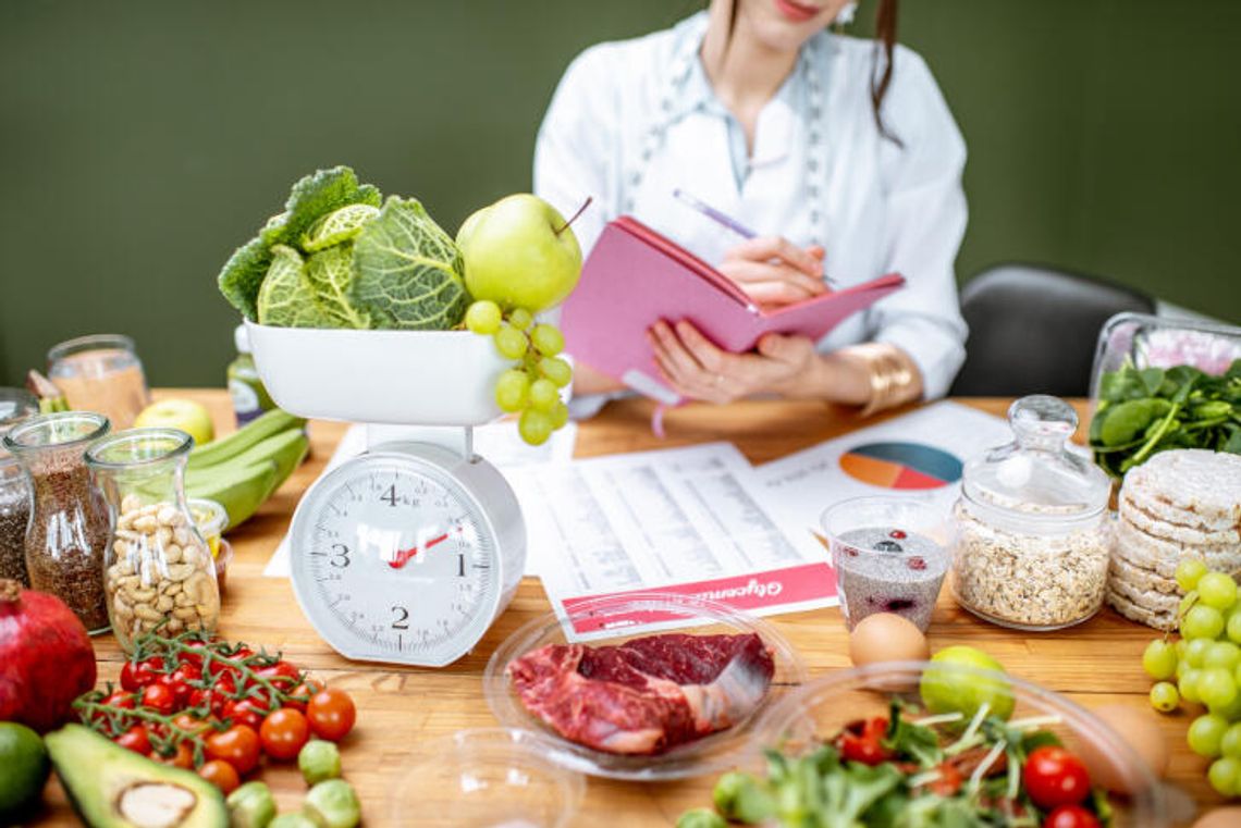 Dieta przy osteoporozie kości - co jeść na osteoporozę