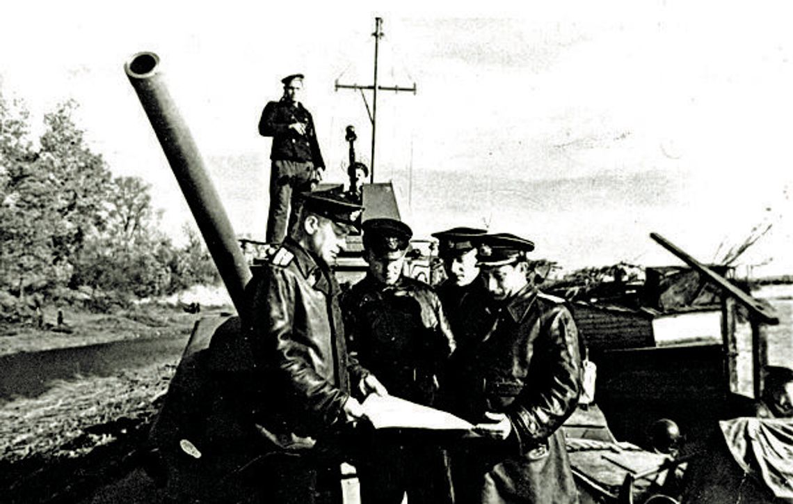 HISTORIA. Zegrzyńska brawura Dnieprowców. Flotylla Dnieprzańska na Bugo-Narwi 1944 - 1945