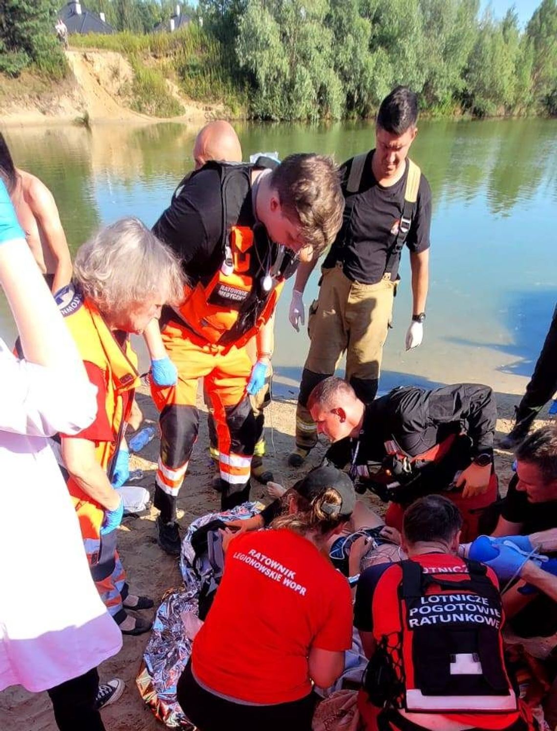 JABŁONNA. 13-latek topił się w Trzcianach. Zmarł w szpitalu