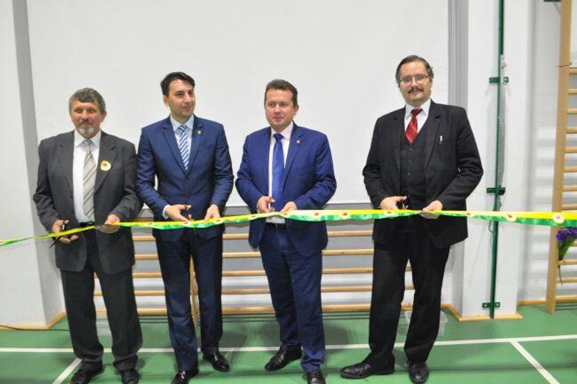 JABŁONNA. 5 rodzin pszczelich ma nowy dom