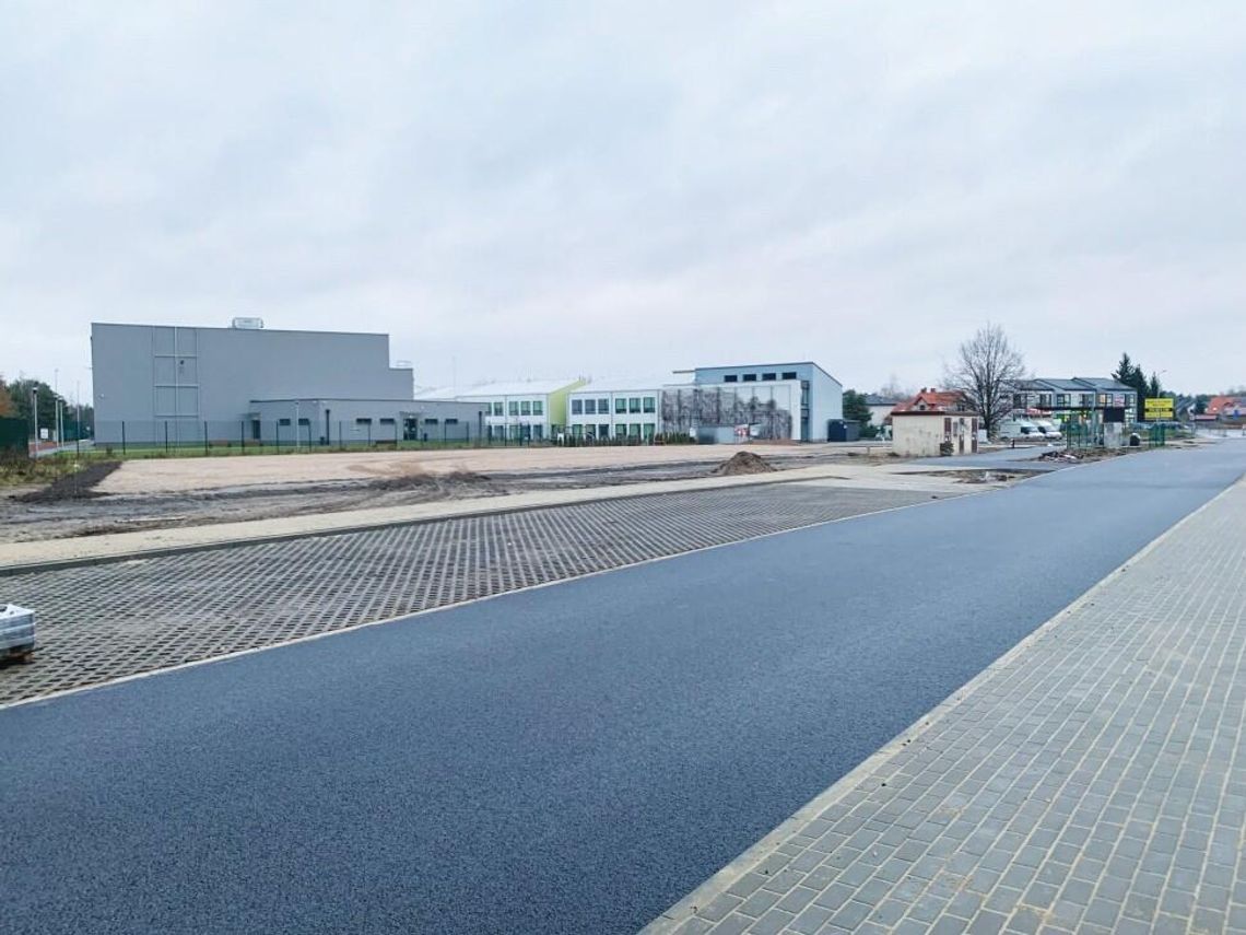 JABŁONNA. Czy CEKS otoczą zielenią?
