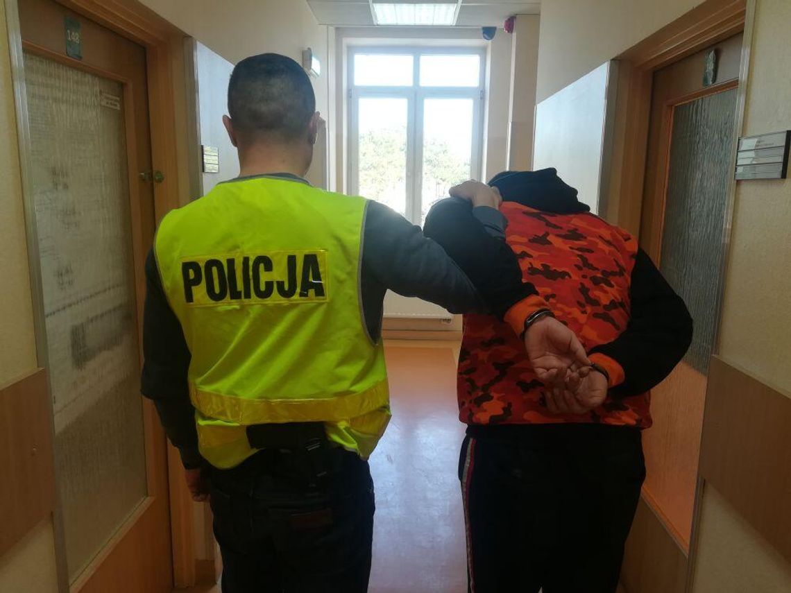 JABŁONNA/ LEGIONOWO. Prawie 14 gram marihuany - 33-latek trafił do aresztu JABŁONNA/ LEGIONOWO. Prawie 14 gram marihuany - 33-latek trafił do aresztu