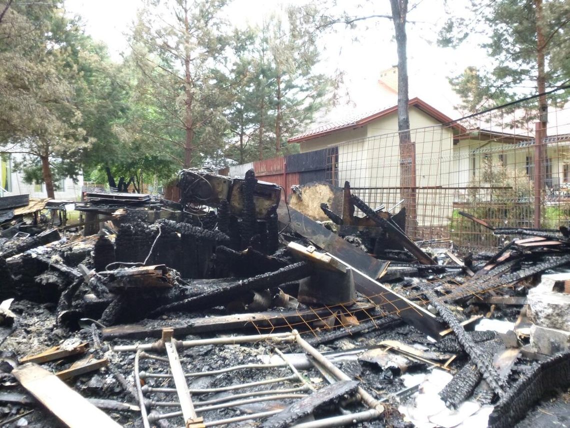 JABŁONNA. Mieszkańcy żądają drogi przeciwpożarowej JABŁONNA. Mieszkańcy żądają drogi przeciwpożarowej