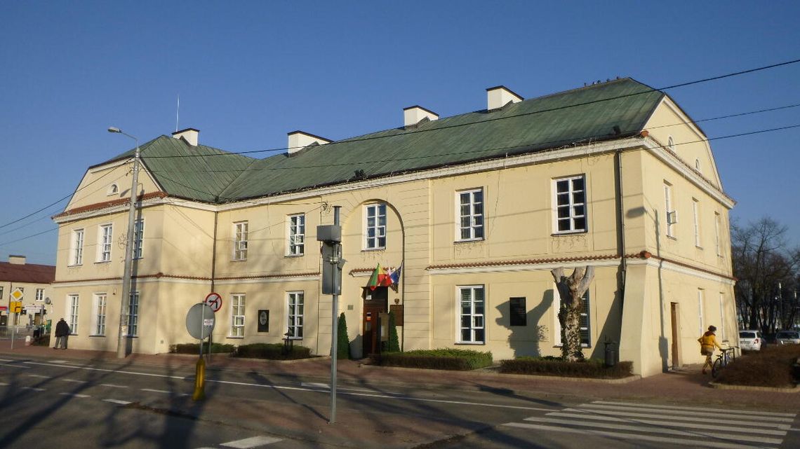 JABŁONNA. Ofensywa inwestycyjna