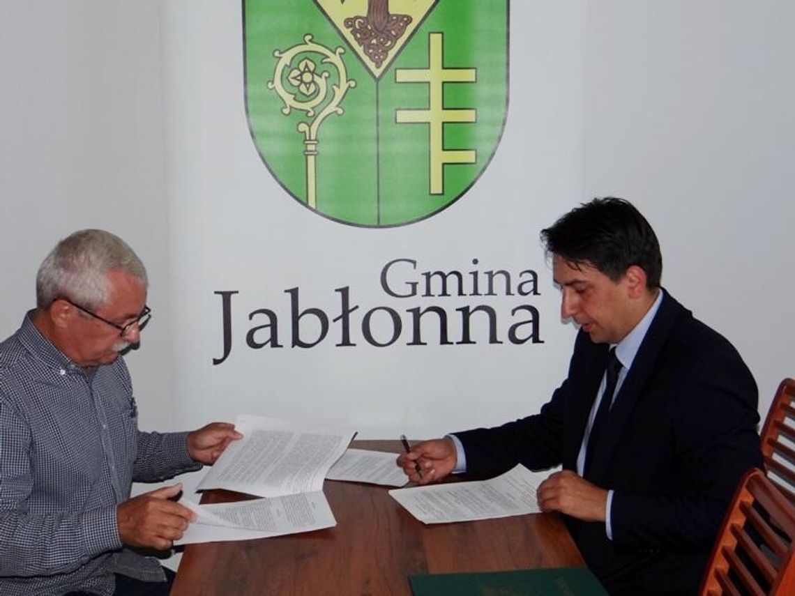 JABŁONNA. Podpisana umowa na projekt wodociągu
