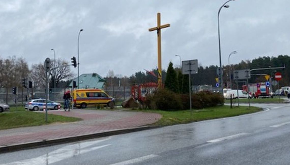 JABŁONNA. Poważny wypadek na rondzie Biskupów Płockich