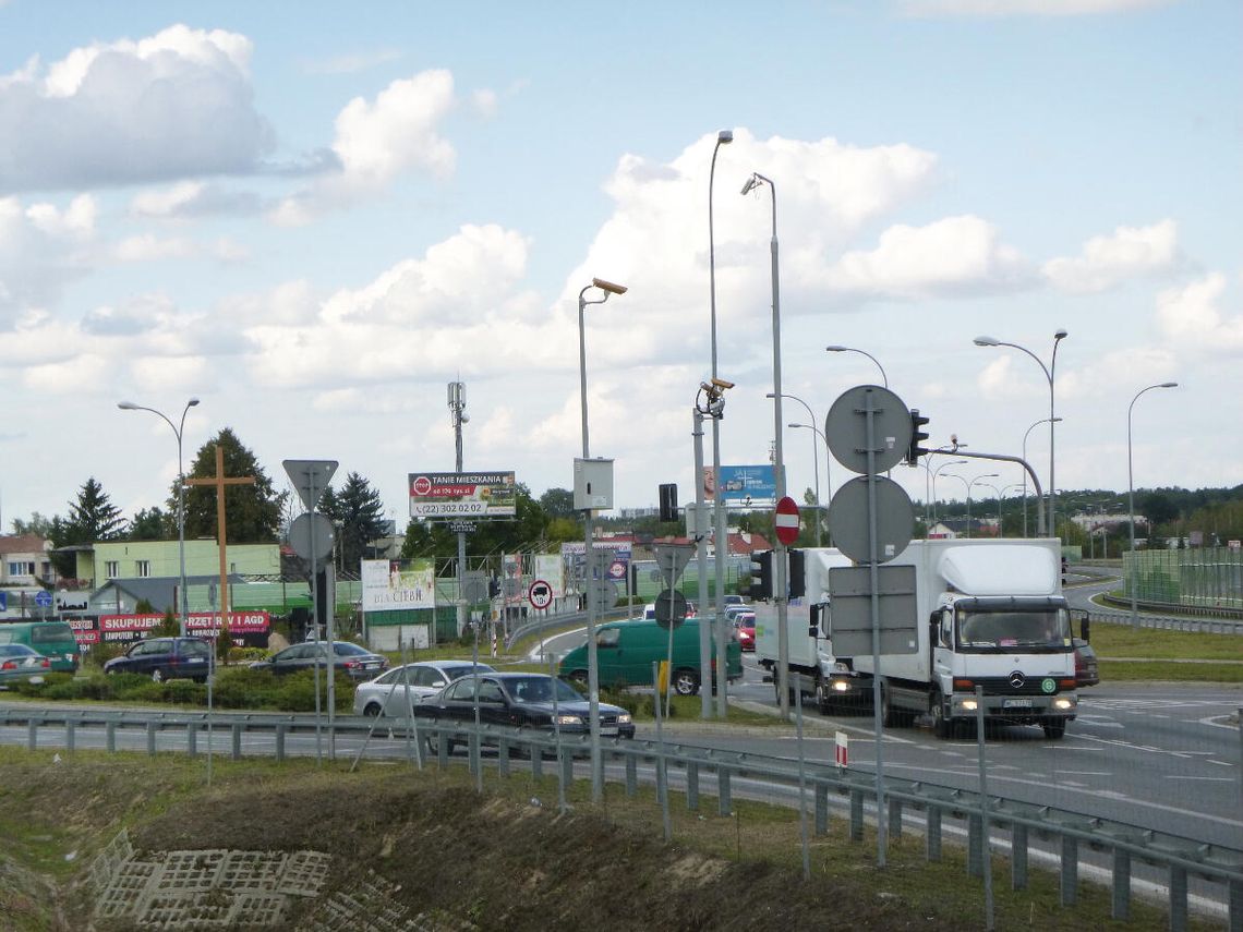 JABŁONNA. Słynny fotoradar rekordzista