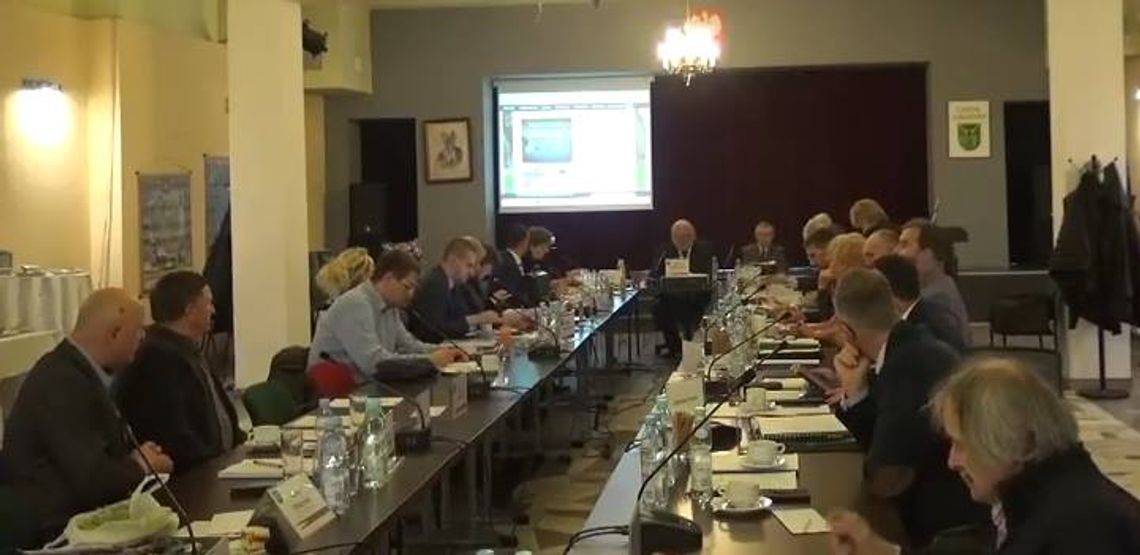 JABŁONNA. Stanowisko Rady Gminy w sprawie przejęcia gruntów Jabłonny przez Legionowo