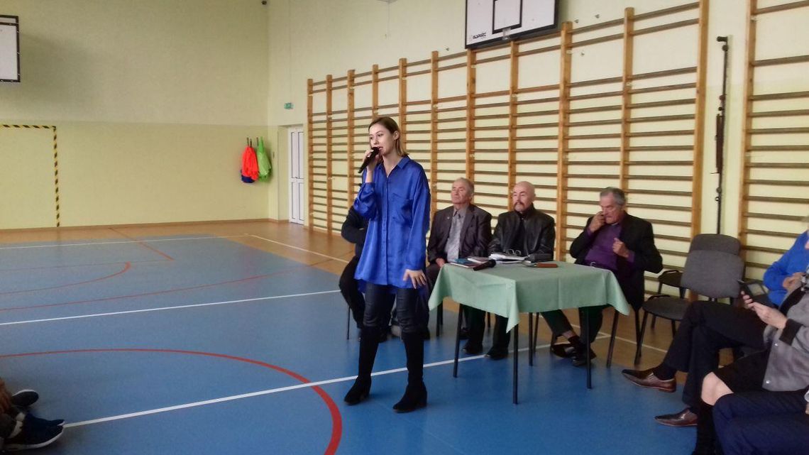 JABŁONNA. XI Festiwal Poezji Słowiańskiej w Szkole Podstawowej Nr 2 im. Orła Białego w Chotomowie JABŁONNA. XI Festiwal Poezji Słowiańskiej w Szkole Podstawowej Nr 2 im. Orła Białego w Chotomowie