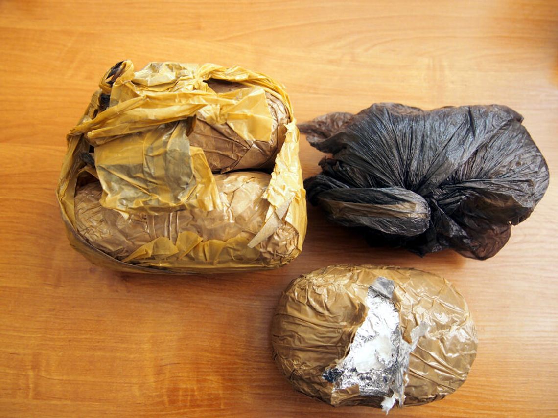 JABŁONNA. Zabezpieczyli 2 kg amfetaminy JABŁONNA. Zabezpieczyli 2 kg amfetaminy