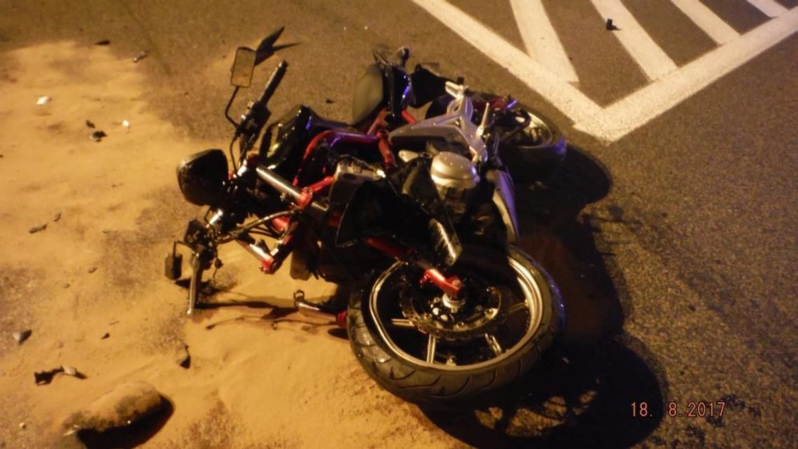 JABŁONNA. Złamana miednica i kość udowa motocyklisty - wypadek przy Zegrzyńskiej JABŁONNA. Złamana miednica i kość udowa motocyklisty - wypadek przy Zegrzyńskiej