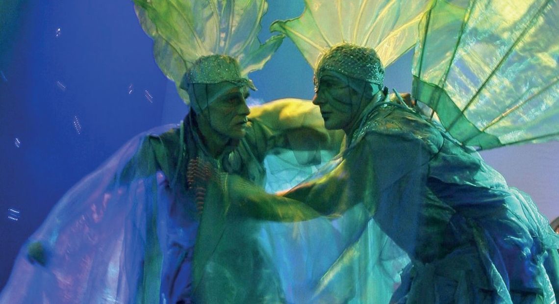 KULTURA. "In Blue" - spektakl plenerowy Teatru Akt