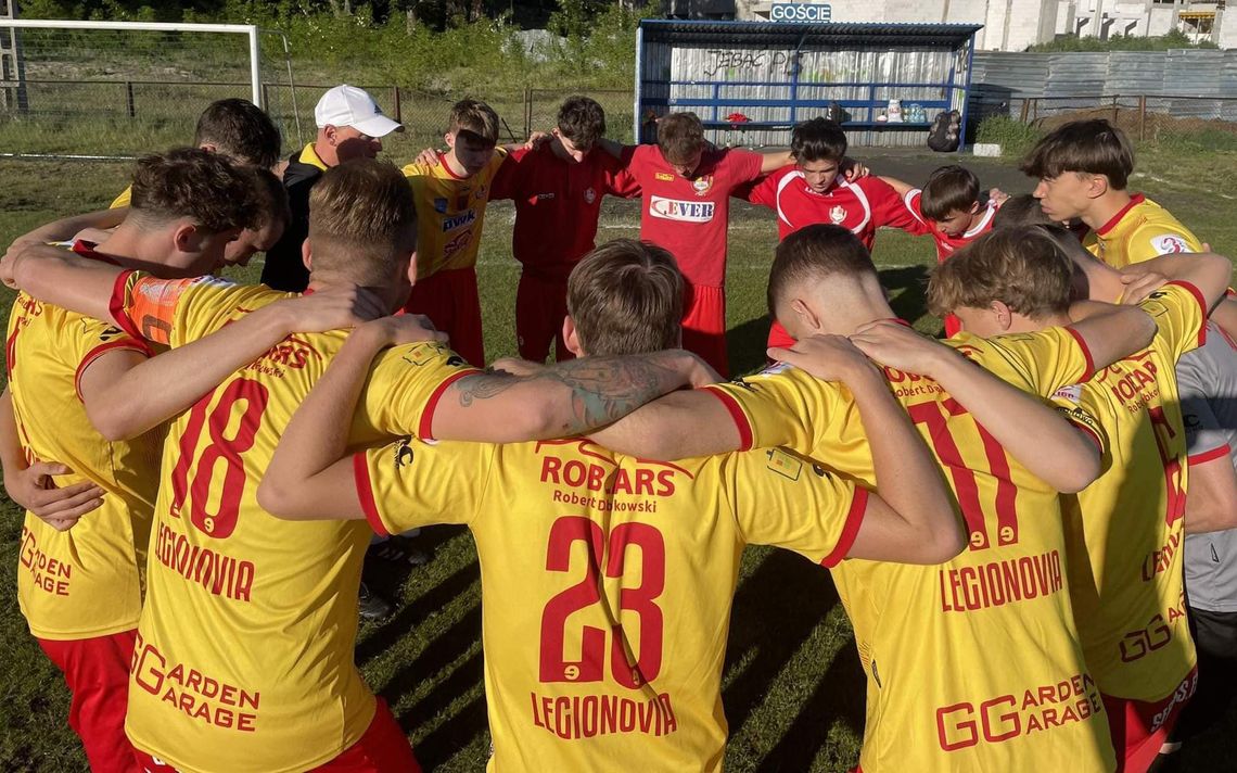 Legionovia II Legionowo zwycięża na trudnym terenie!