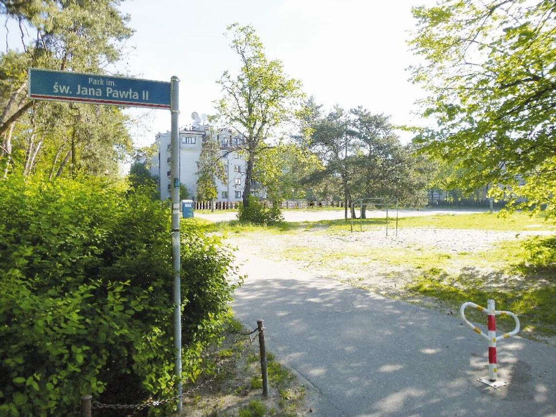 LEGIONOWO. Akademia piłkarska przy Leśnej? Boiska przy Leśnej, ale nie dla wszystkich LEGIONOWO. Akademia piłkarska przy Leśnej? Boiska przy Leśnej, ale nie dla wszystkich
