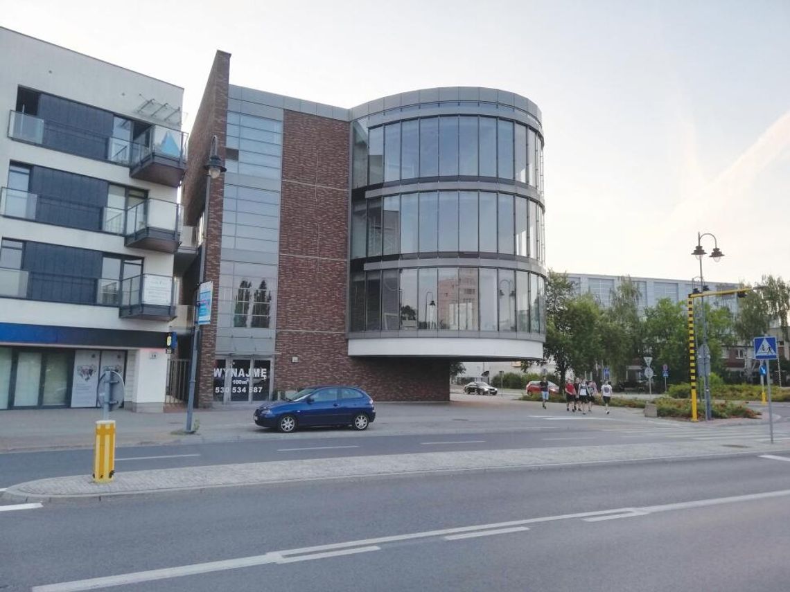 LEGIONOWO. ANAT - co się dzieje w szklanej tubie LEGIONOWO. ANAT - co się dzieje w szklanej tubie