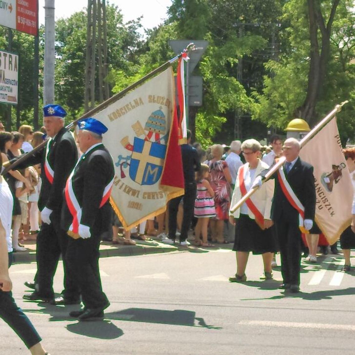 LEGIONOWO. "Boże Ciało" w Legionowie LEGIONOWO. "Boże Ciało" w Legionowie