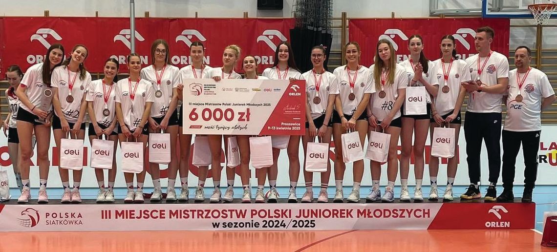 LEGIONOWO. Brązowy medal dla siatkarek PGE LTS Legionovia