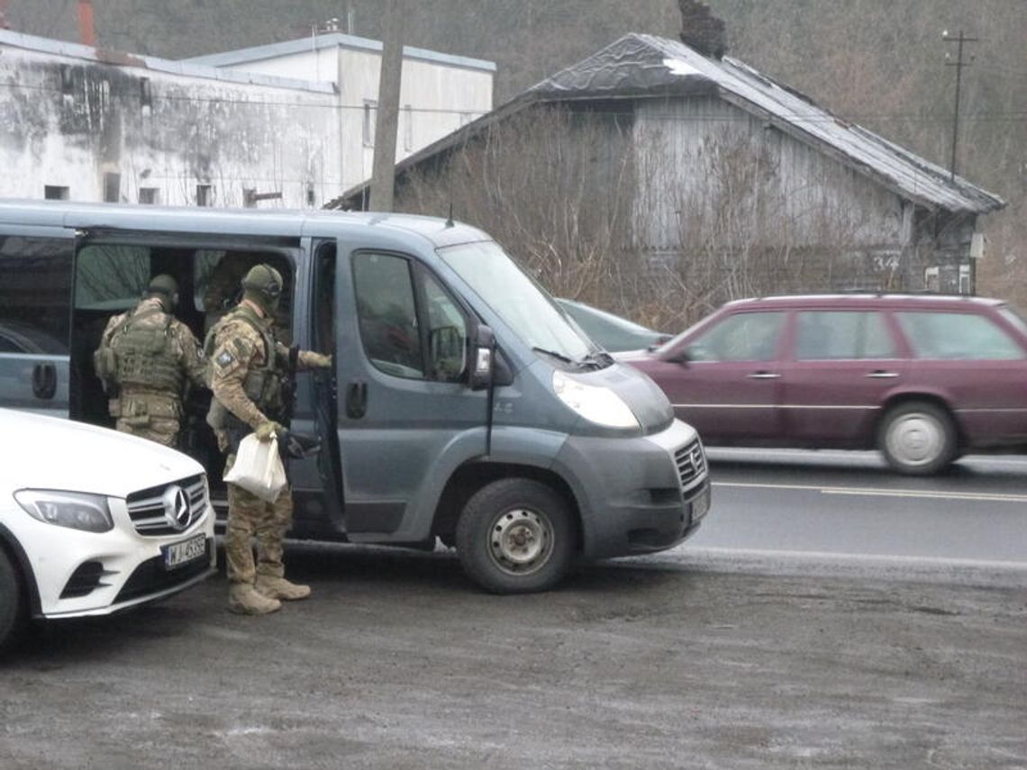 LEGIONOWO. CBA zatrzymało w Legionowie biznesmena LEGIONOWO. CBA zatrzymało w Legionowie biznesmena