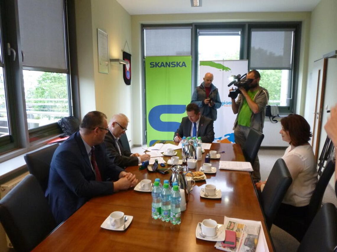 LEGIONOWO. Centrum Komunikacyje dokończy Skanska LEGIONOWO. Centrum Komunikacyje dokończy Skanska