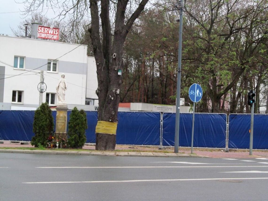 LEGIONOWO. Co dzieje się na targowisku? LEGIONOWO. Co dzieje się na targowisku?
