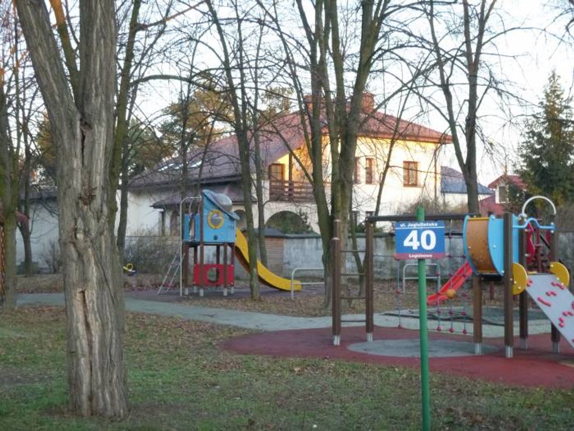 LEGIONOWO. Dobra Edukacja rezygnuje z działki LEGIONOWO. Dobra Edukacja rezygnuje z działki